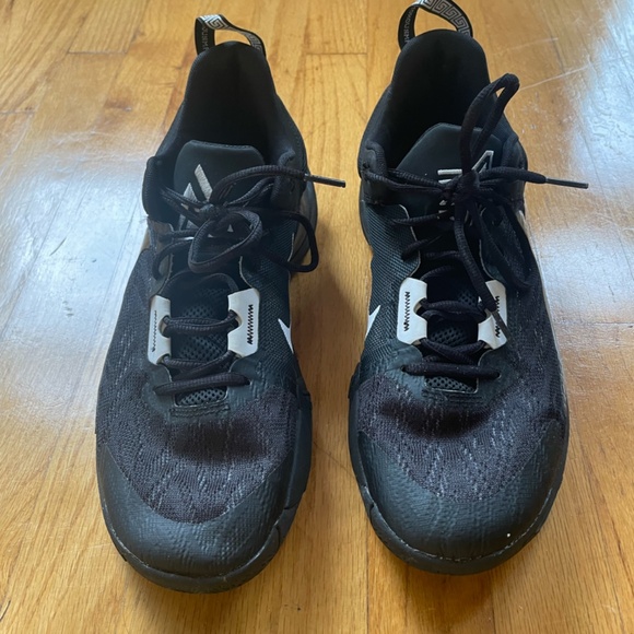 Nike Giannis Immortality 2 Basketball Shoes 10.5 - Picture 3 of 6